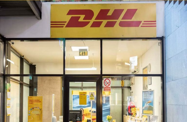 Trimite colete DHL România